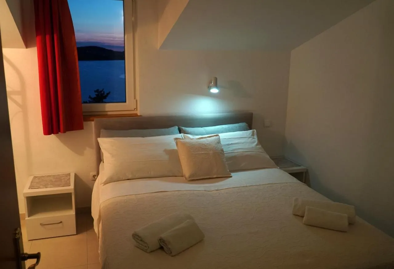 Cvita Apartments Trogir Kroatien